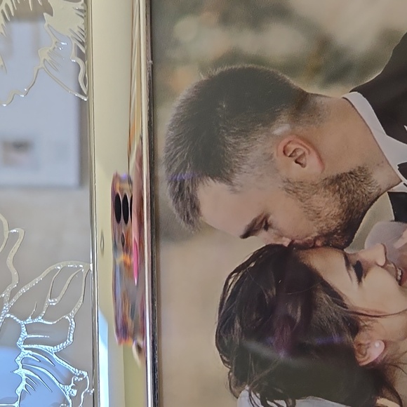 Lenox Silver Peony 8×10 Frame - Picture 8 of 11